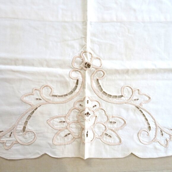 Vintage 90s Battenburg Lace Embroidered Curtain Valance 20" x 60" Beige Cotton - Picture 2 of 14